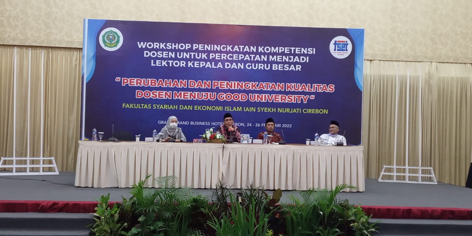 WORKSHOP PENINGKATAN KOMPETENSI DOSEN UNTUK PERCEPATAN MENJADI LEKTOR KEPALA DAN GURU BESAR FSEI TAHUN 2022