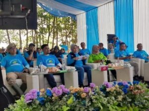 Mahasiswa Ilmu Falak Fakultas Syariah UIN Siber Syekh Nurjati Cirebon Berkontribusi dalam Aksi Bersih Pantai dan Penanaman 2000 Mangrove